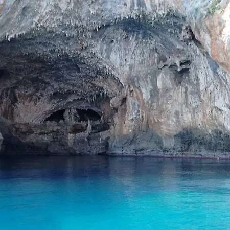 Holiday home Holidays In The Sea & Mountains Agia Sofia (Kireas)