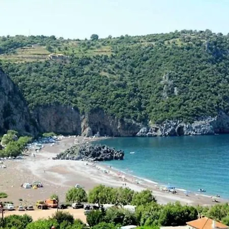 Holidays In The Sea & Mountains Agia Sofia (Kireas)